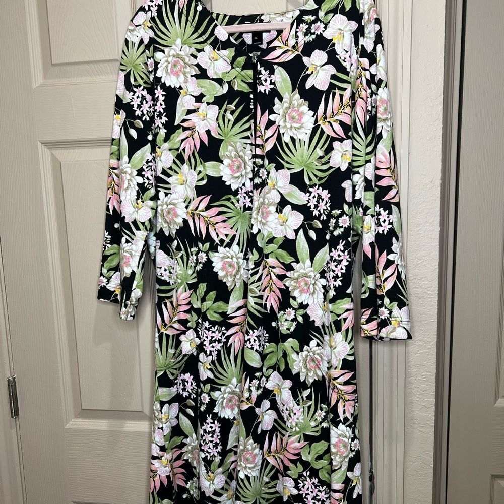 Miss Elaine Tropical Nightgown